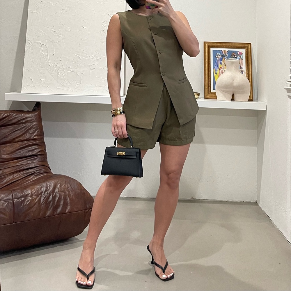 Olive Sleeveless Blazer Set
